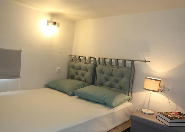 Cozy Apartment Near The City Centre